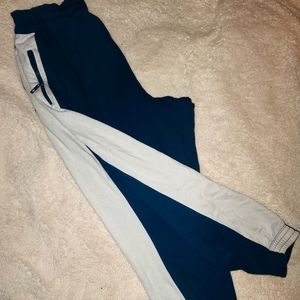 Fabletics Size 4x plus size sweatpants Teal and white